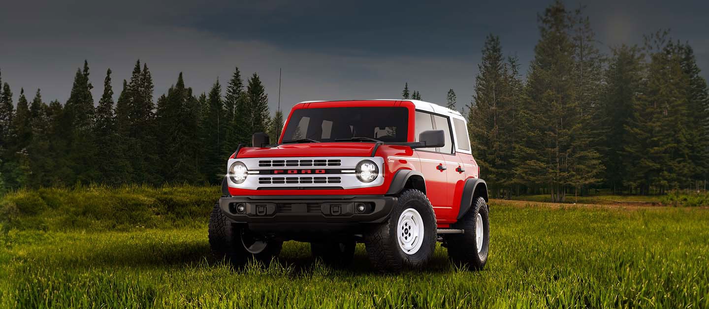 Ford Bronco Heritage 4 Puertas, SUV Edición Especial de Gran Capacidad 4x4 y distintivos vintage