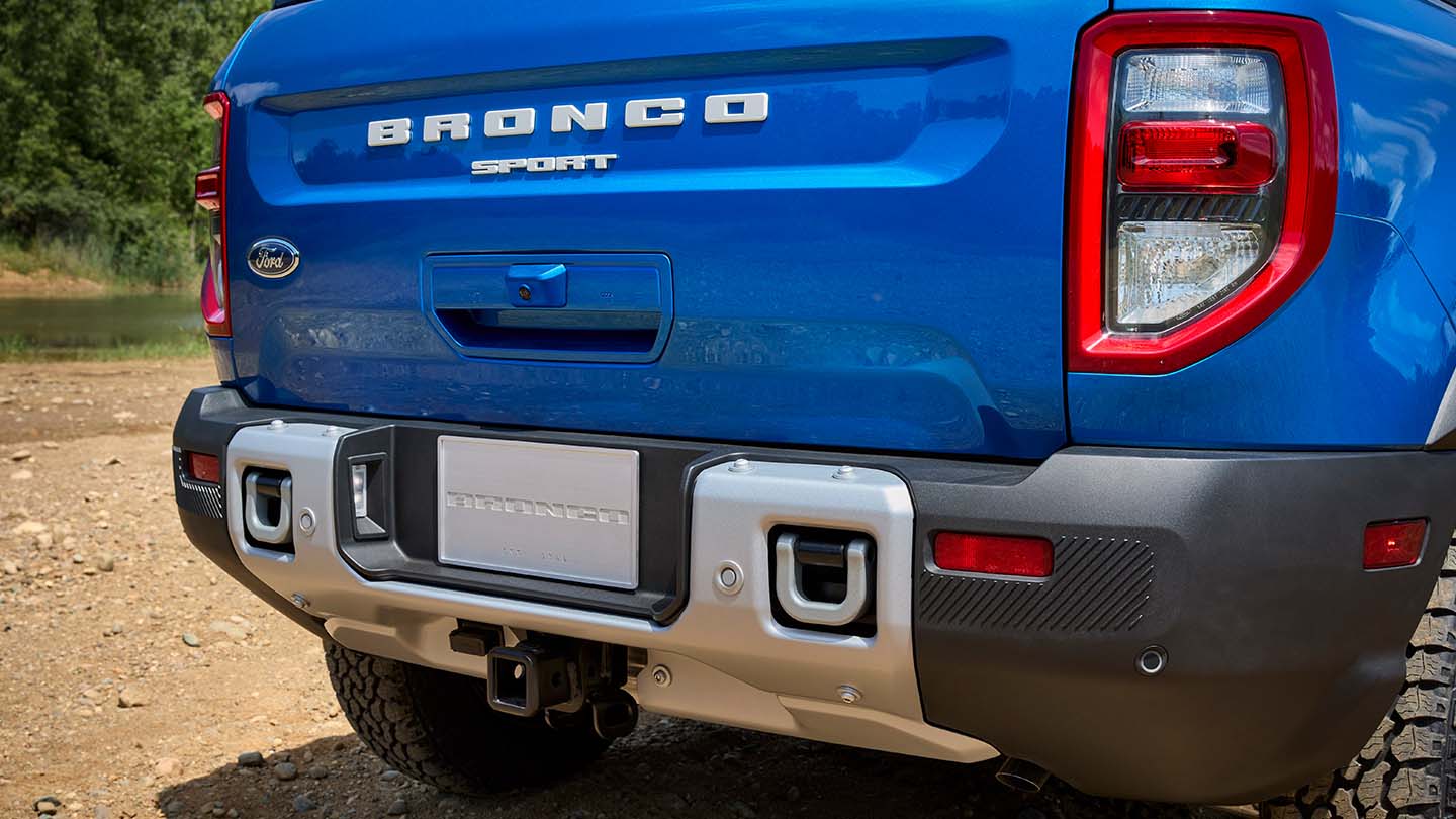 Ganchos de Arrastre Traseros de Acero