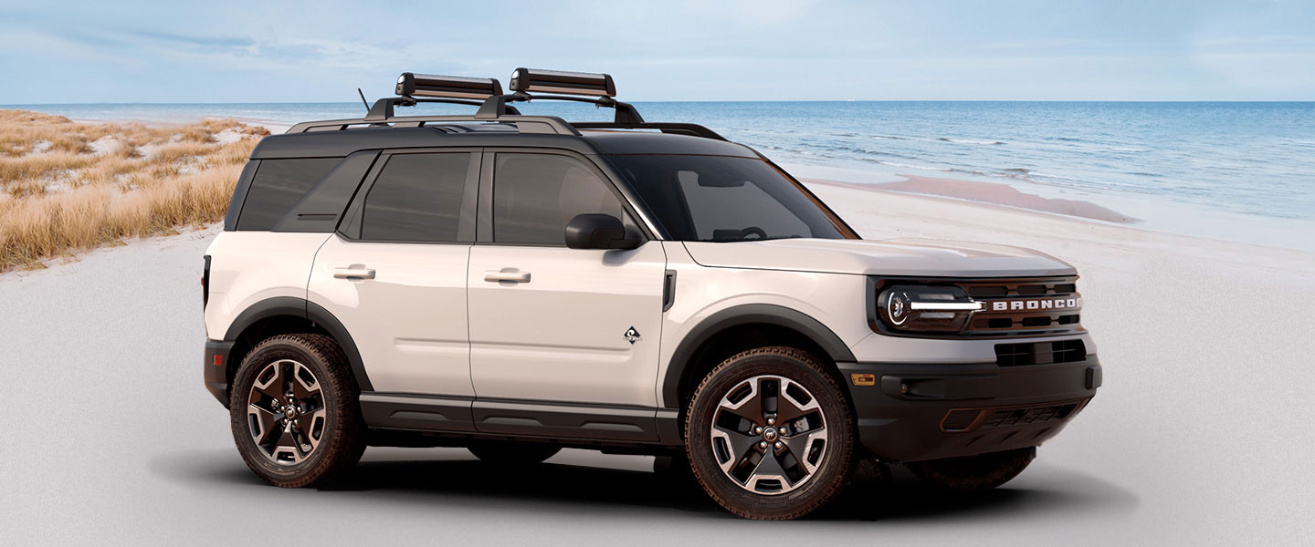 Equipa Ford Bronco Sport con el kit de accesorios de Esquí Acuático con tu Distribuidor autorizado