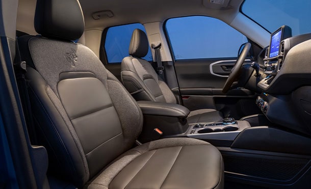 Asientos color Negro, exclusivos para la versión Black Appearance de Ford Bronco Sport 2024