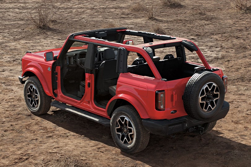 Maneja la mejor experiencia OffRoad gracias a las puertas y Techo Removibles de Ford Bronco 2026