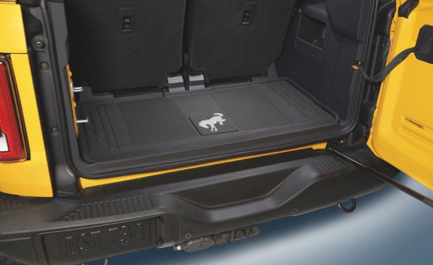 Molduras y Protecciones de Cajuela en Kit de Accesorios Originales para Camioneta SUV Ford Bronco