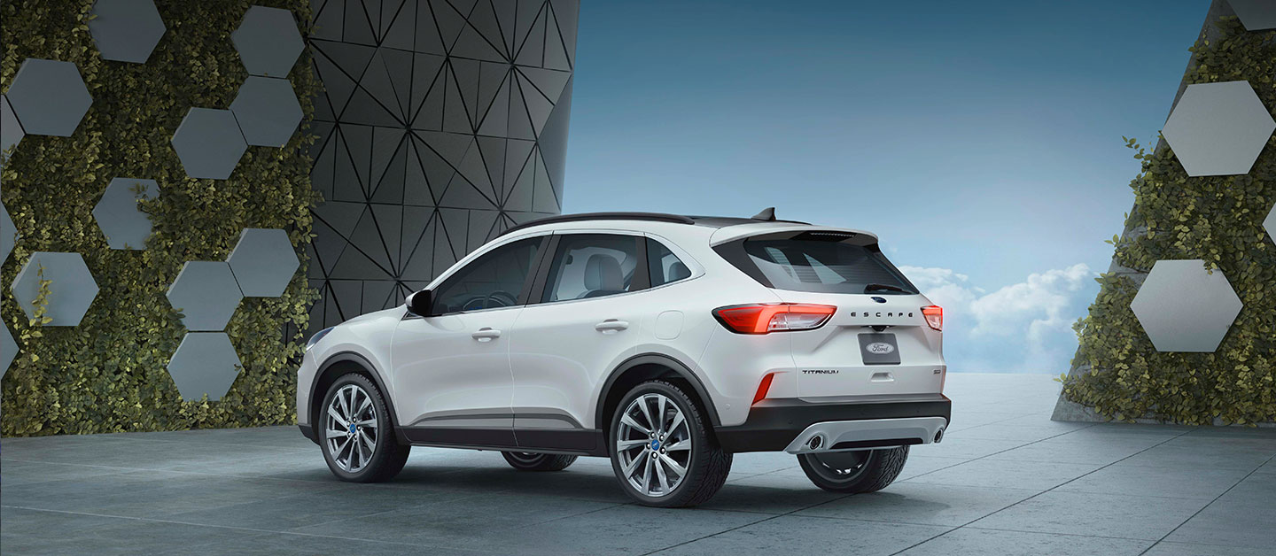 Descubre información relevante de Ford Escape Híbrida 2021