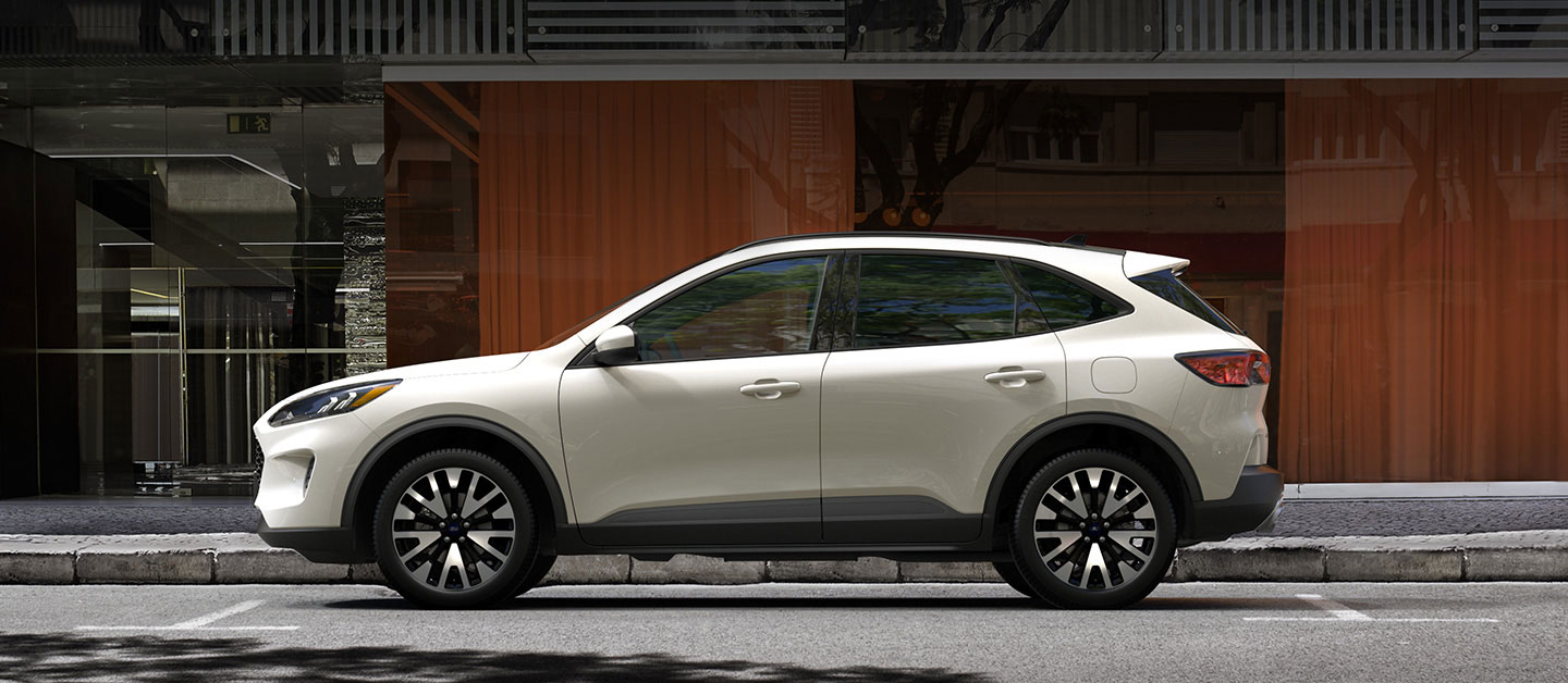 Descubre información relevante de Ford Escape Híbrida 2020