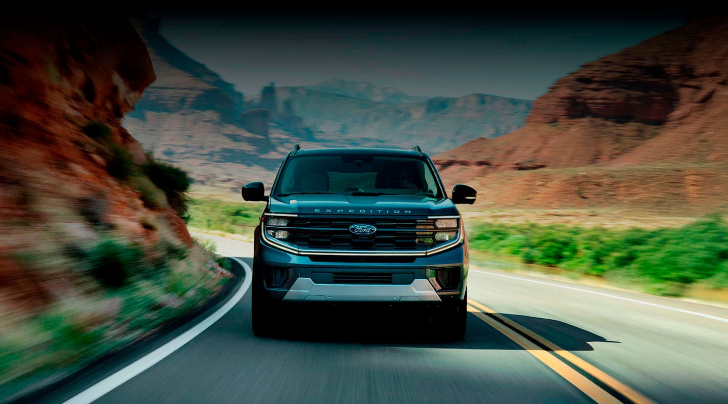 Descubre el Nuevo Diseño Exterior de Ford Expedition 2025, SUV más potente y lujosa que nunca