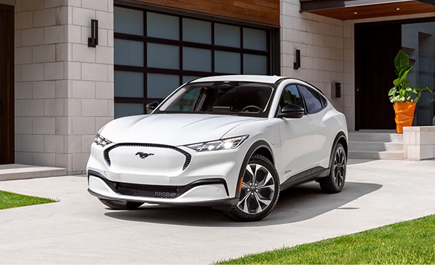 Ford Mustang Mach-E 2024 en su Versión Select, con elegante diseño y Elegante Equipammiento