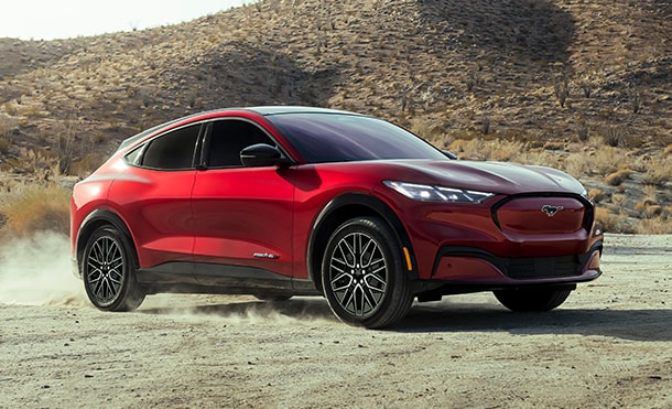 Ford Mustang Mach-E 2024 en su Versión Premium, con Equipamiento de Gran Comodidad y Tecnología