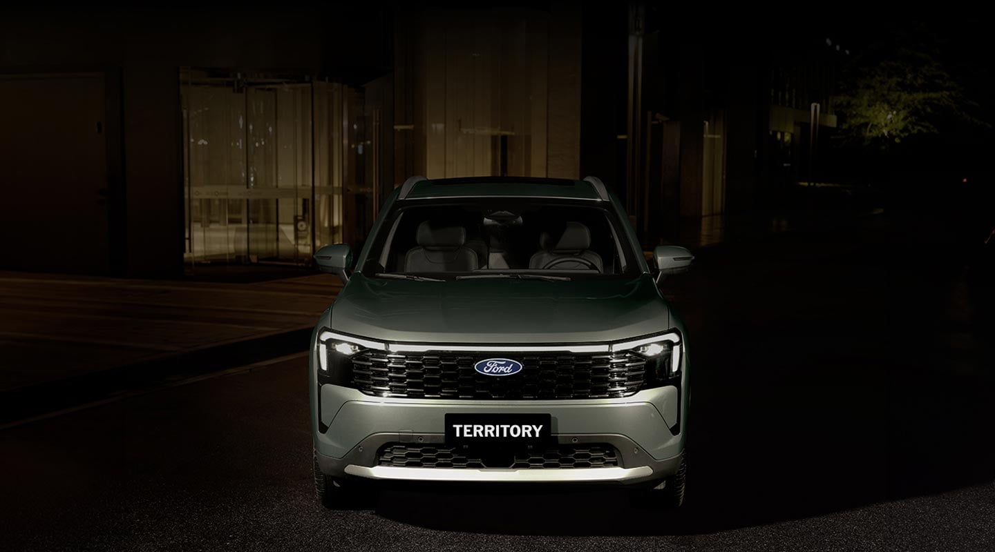 Nuevo diseño de parrilla y faros LED de Ford Territory HEV 2026, SUV Híbrida equipada