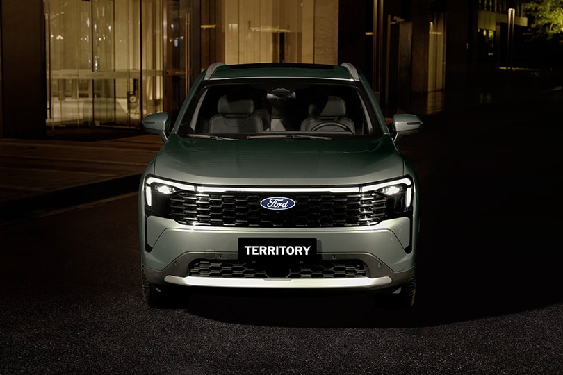 Nuevo diseño de parrilla y faros LED de Ford Territory HEV 2027, SUV Híbrida equipada