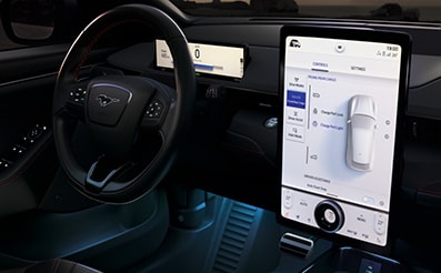 Conoce las Tecnologías Ford para mantenerte conectado, apps y sistemas de infoentretenimiento