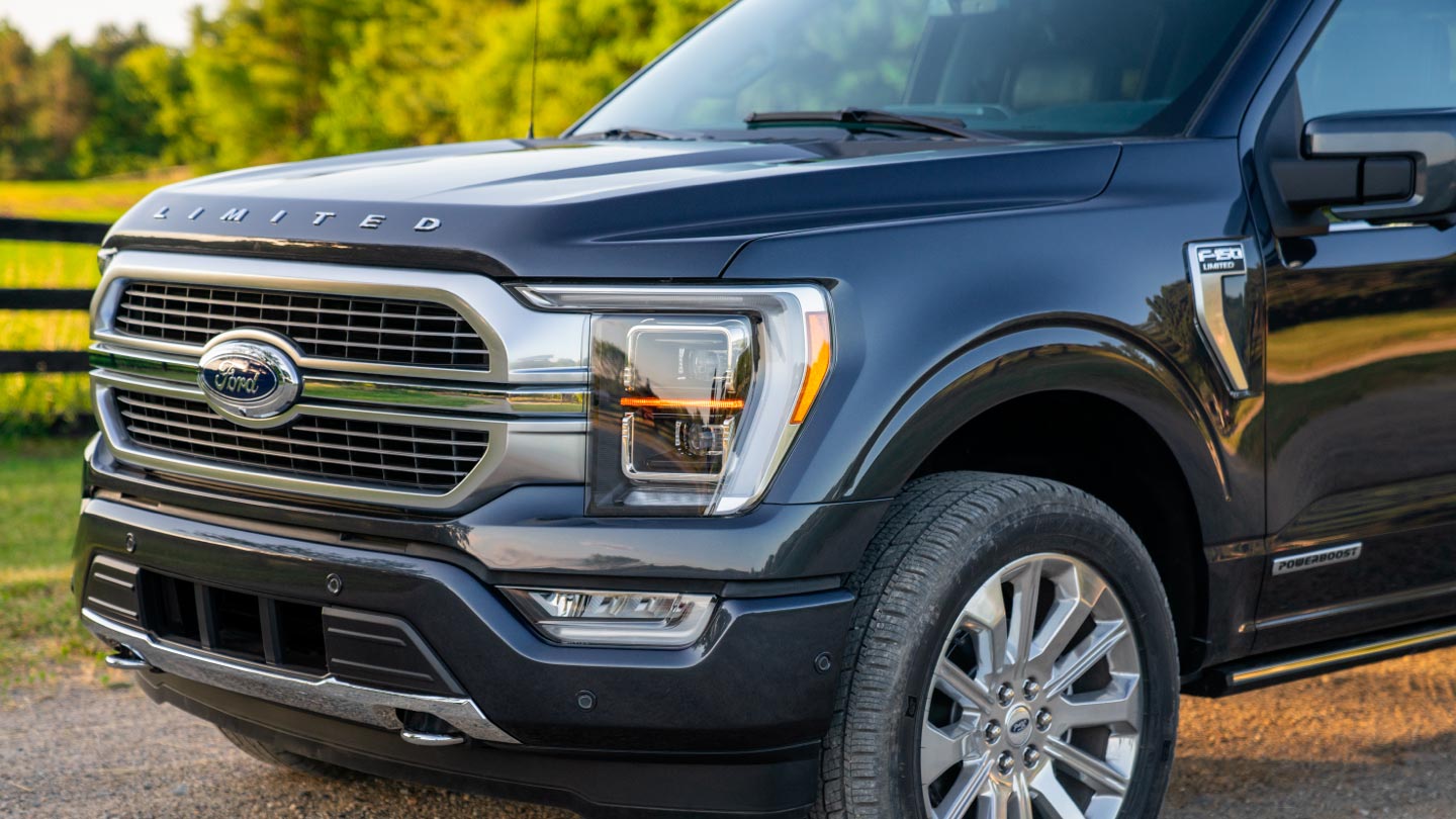 Aprovecha y disfruta de la comodidad de Actualizaciones Automáticas en tu Vehículo Ford