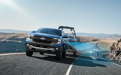 Conoce Tecnologías Asistencia de Vehículos Ford. Monitoreo de Punto Ciego BLIS