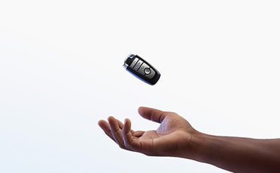 Tecnología equipada en los vehículos Ford My Key Teléfono llave
